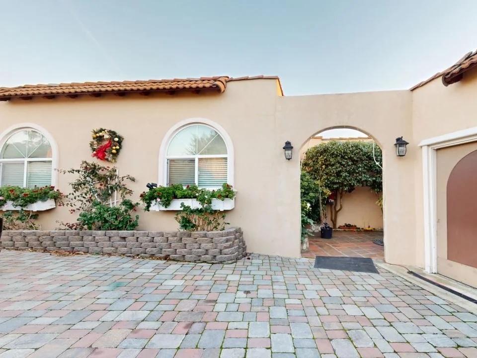 Archway of Carmel — exterior